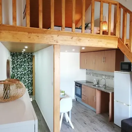 House 4u - Cozy With Mezzanine Apartment