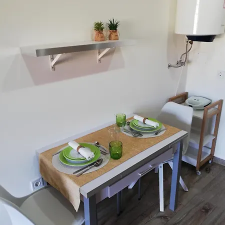 House 4u - Modern Mezzanine With Ac, Wi-fi And Parking - Appartement Abrantes