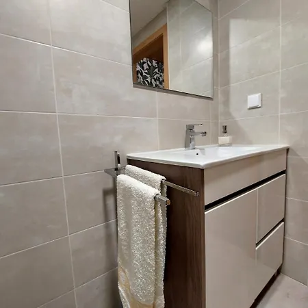 Apartment House 4u - Modern Mezzanine With Ac, Wi-fi And Parking - Abrantes