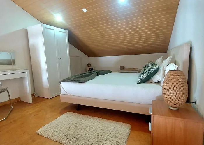 Apartmán House 4u - Modern Mezzanine With Ac, Wi-fi And Parking -