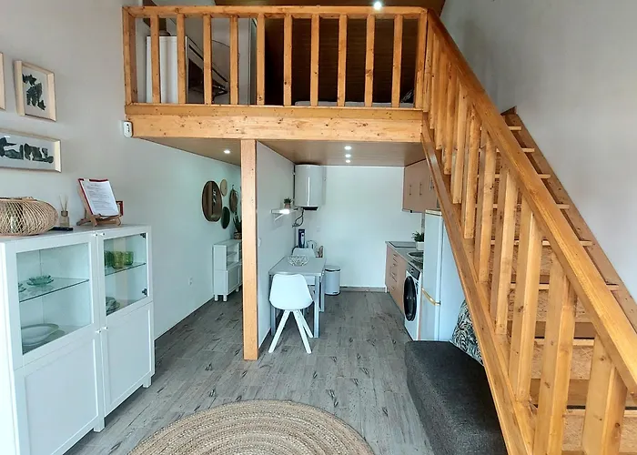 House 4u - Modern Mezzanine With Ac, Wi-fi And Parking - Apartmán